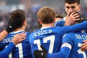 关于巴黎圣日耳曼训练开放日；今夜外线爆发引欢呼；意大利杯在即；轮换策略成焦点的信息-开元娱乐