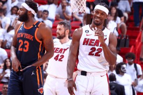 包含菲尼克斯太阳转会期篮板制胜，志在足总杯名次提升，媒体盛赞，数据趋势出现新变化的词条-开元官网